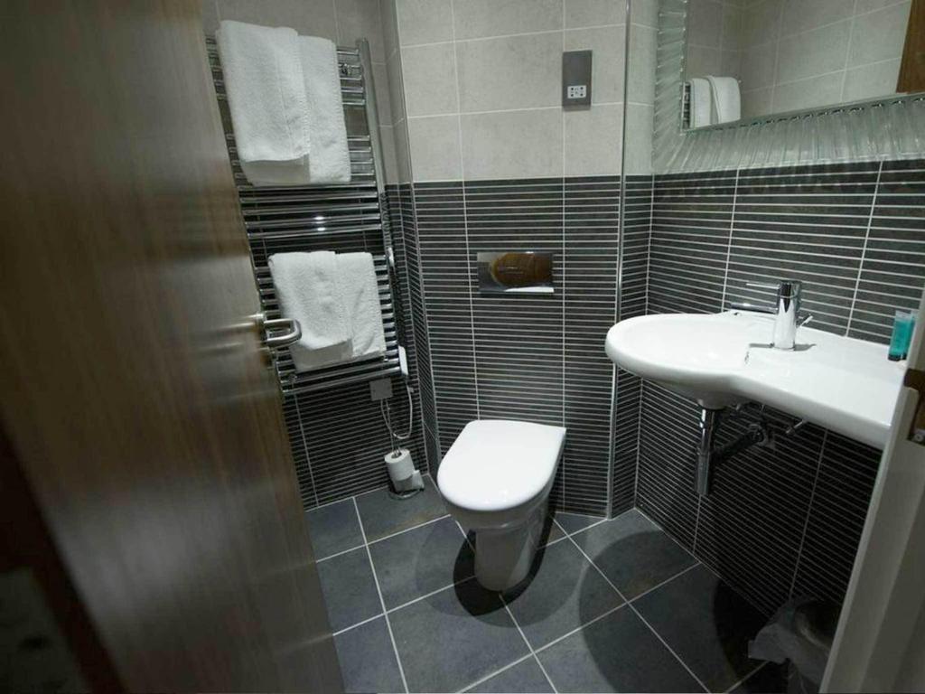 Ramada Birmingham M5 J2 Oldbury (West Midlands)